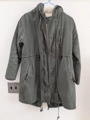 RUIRUE BOUTIQUE 올리브 그린 모즈 코트