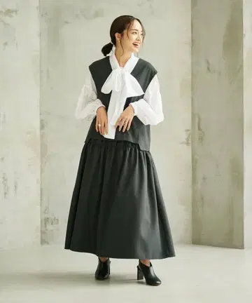 슬리브리스 다크 그레이 롱 원피스 #Newans