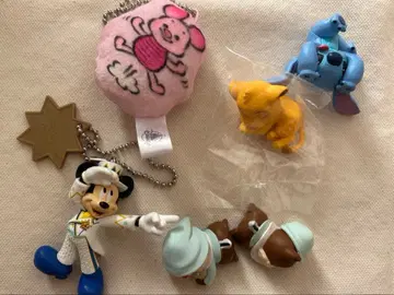 디즈니 가챠가챠 모음