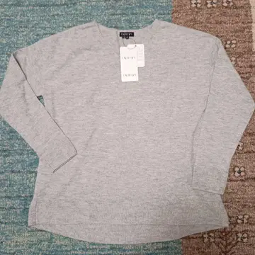 INDIVI 그레이 V넥 니트 38