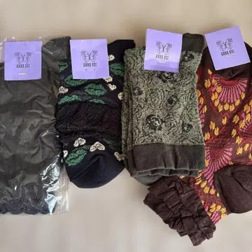 ANNA SUI 여성 양말 4족 세트