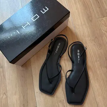 MOHI 블랙 플립플랍 모히 37