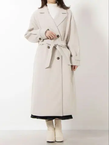 새상품급 Ray Cassin 라이트 윈터 트렌치코트 아이보리