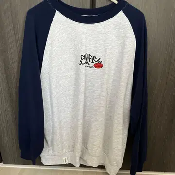 셀피 프릭 그래픽 트레이닝복 M