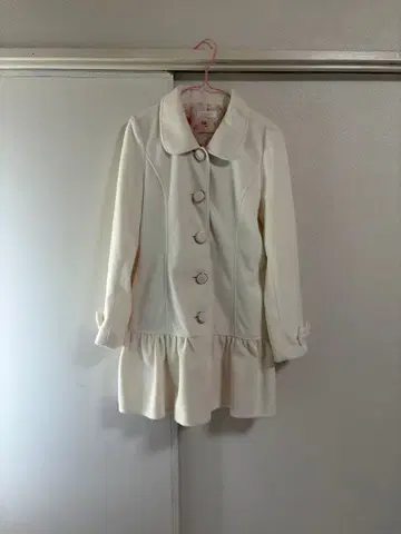 LIZLISA 코트 화이트 헤이세이