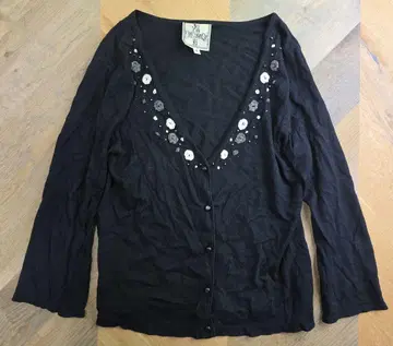 호코모모라 블랙 꽃 자수 긴팔 가디건 40 모리걸 y57