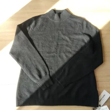 피에르 가르뎅 캐시미어 100% 하이넥 니트