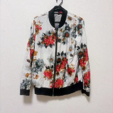 플라워 무늬 봄버 자켓 점퍼