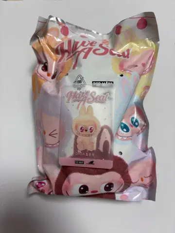 POPMART 러브브 DADA