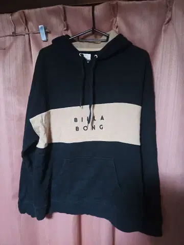 BILLA BONG 빌라봉 후드 부착 후드티 L 블랙/베이지