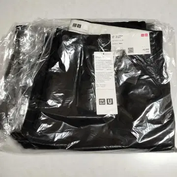 유니클로 U 와이드핏 치노 블랙 76