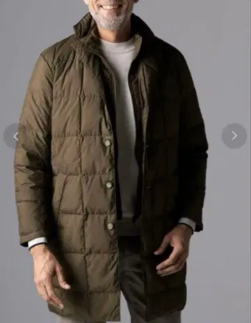 새상품급 DoCLASSE 남성용 마법 다운 코트 M 브라운