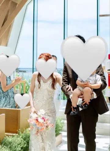 화이트 레이스 웨딩 드레스