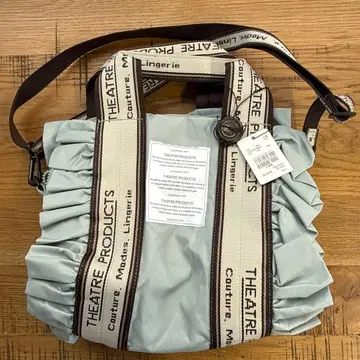 THEATRE PRODUCTS 프릴 토트백 색스