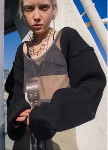 perverze 숏 니트 볼레로 가디건/BLACK