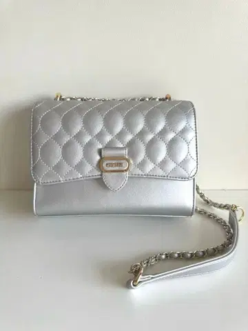 마리콴트 숄더백 퀼팅 체인