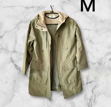 올리브 그린 후드 부착 모즈 코트 M 카키 x 베이지 새상품급