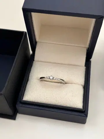 반돔 아오야마 플라티나 다이아몬드 반지 9호 새상품급