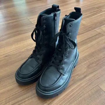 [ UNIQLO ] 레이스업 숏부츠