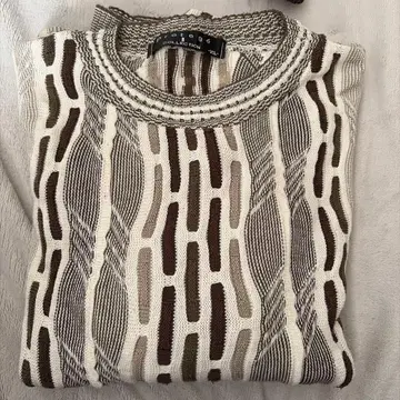 스트라이프 패턴 니트 스웨터 S 사이즈