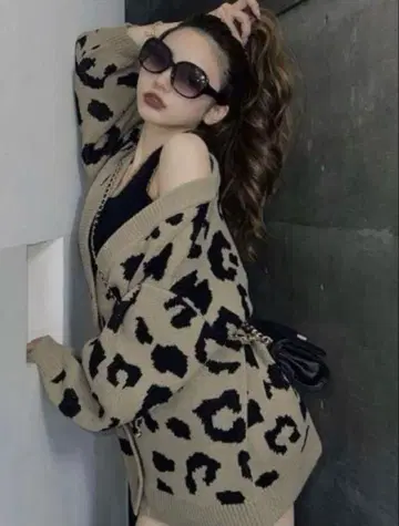 shoko 레오파드 무늬 니트 가디건 SP