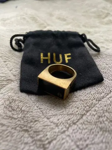 HUF 스퀘어 반지 골드/블랙