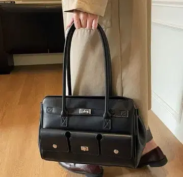 블랙 가죽 비즈니스 백