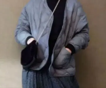 ULTRA LIGHT DOWN 그레이 S 사이즈 다운 자켓