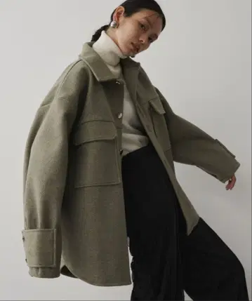 DFFUR. 고밀도 스텐카라 코트