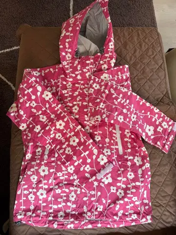 Helly Hansen 꽃무늬 마운틴 파카