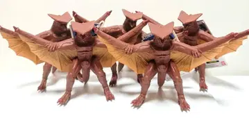 무비 몬스터 시리즈 갸오스 1995 10체 소프트 비닐 새상품 가메라