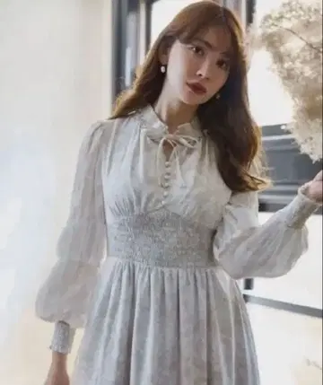 Herlipto Winter Floral Long-sleeve Dress