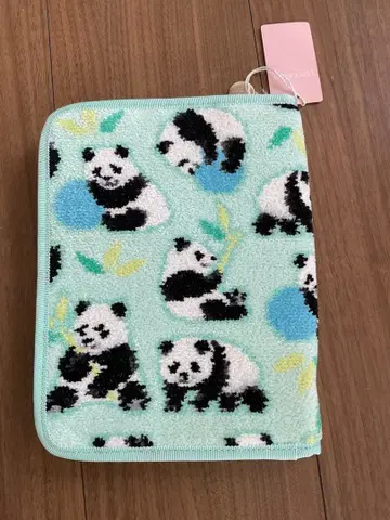 새상품 러브러리 바이 페이 콜로콜로 팬더 멀티 케이스 모자수첩