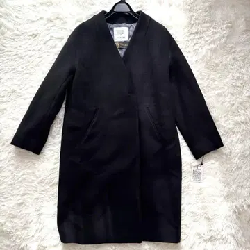 택 포함 새상품 CLOCHE MANTECO 블랙 롱 코트 노카라 코트