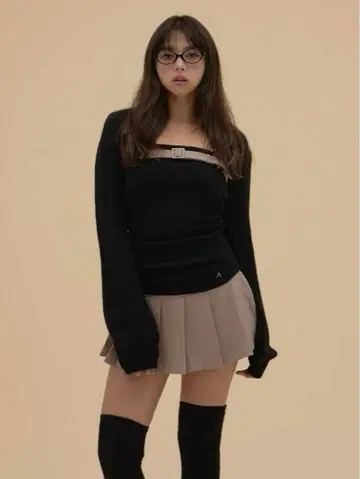 andmary Heidi belt pleats set up black