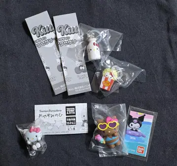 산리오 키티 모두 함께 수영장 가챠가챠 잠자는 날 아메리칸 디자인