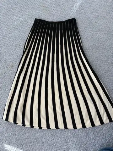 드로어 아코디언 플리츠 스커트 사이즈 1 롱