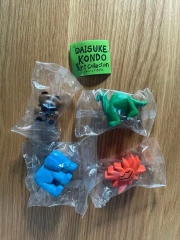 DAISUKE KONDO 아트 컬렉션 4체 세트