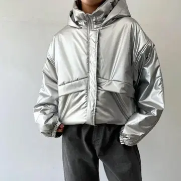 새상품 샤이니 충전솜 숏 기장 후드티 여성용 실버 F