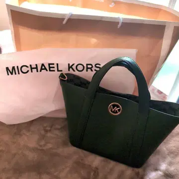 MICHAEL KORS 그린 토트백