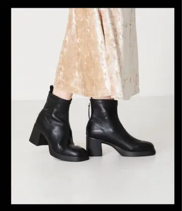 Oriental Traffic 블랙 가죽 부츠 M