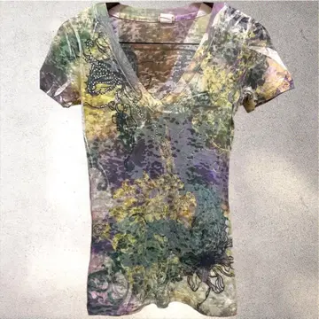 daytrip 멀티 컬러 V넥 반팔 티셔츠 큐빅 다이 다이