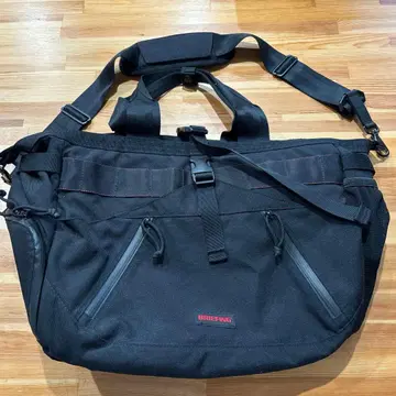 브리핑 백 블랙