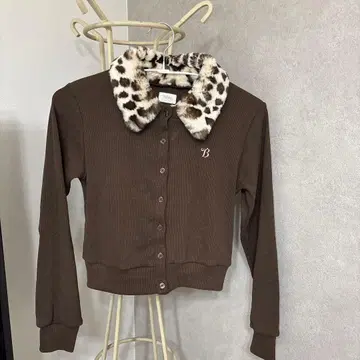 Bibiy 레오파드 무늬 옷깃 가디건