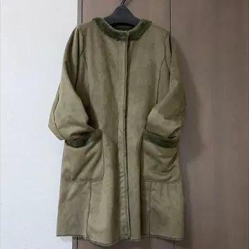 올리브 그린 롱 무스탕 코트 L 사이즈