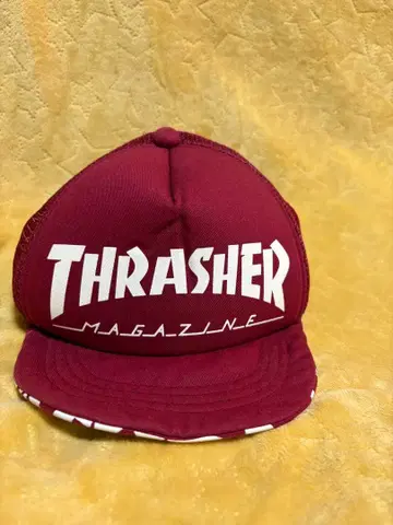 THRASHER 버건디 트래커 캡
