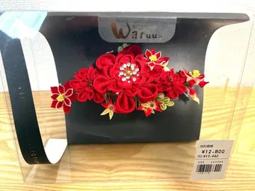 와츠 머리 장식