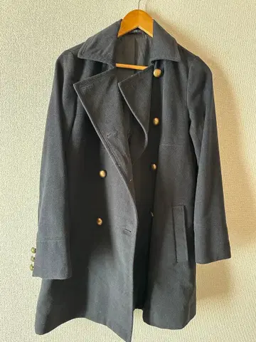 네이비 더블 브레스트 피 코트