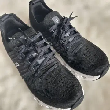 [ 25.5cm ] 온 클라우드스위프트 CLOUDSWIFT 새상품