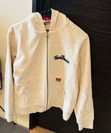 벤 데이비스 화이트 집업 후드티